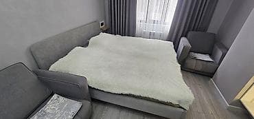 small table: Двуспальная кровать, Б/у, С матрасом, длина - 2000 см — 5