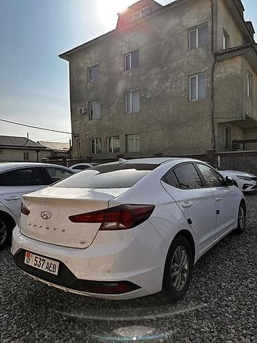 Hyundai Avante: 2019 г., 2 л, Вариатор, Бензин, Седан — 4