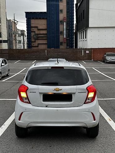 wuling mini ev: Chevrolet Spark: 2019 г., 1 л, Вариатор, Бензин, Хэтчбэк — 4