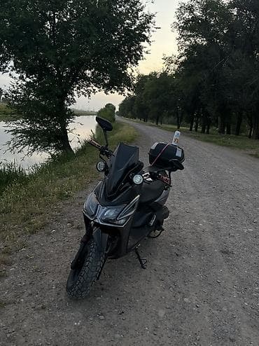 мотор морнинг: Тип скутера 150 куб. см, Бензин, Б/у — 1