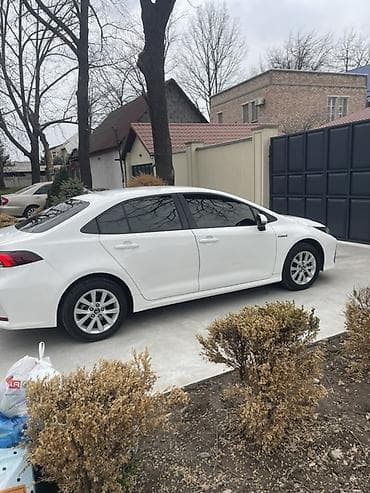 тайота карола 120: Toyota Corolla: 2022 г., 1.8 л, Вариатор, Гибрид, Седан — 8