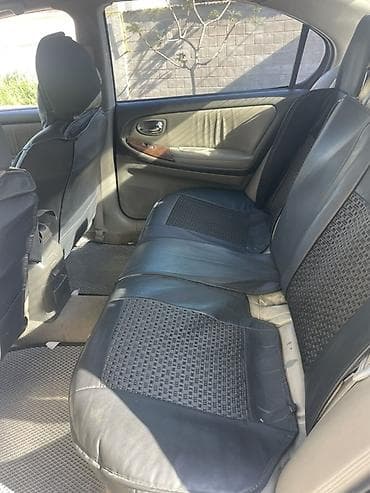 in car: Nissan Maxima: 2002 г., 2 л, Газ, Седан — 4