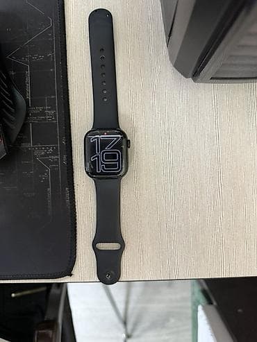 aplle watch 9: Смарт-часы Apple Watch (серия и размер экрана не указаны). Цвет — 1