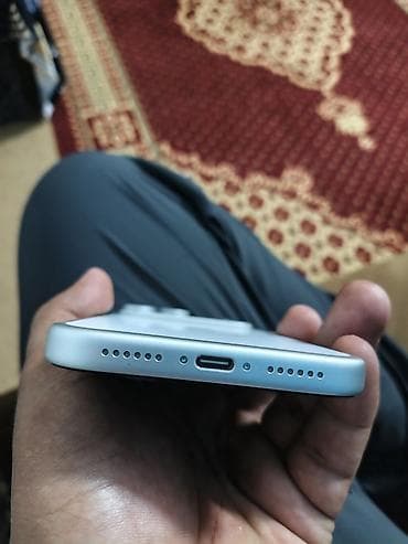 ipon: IPhone 17 pro max 256 silver 🥈 sim plus esim. Всего 5 циклов — 2