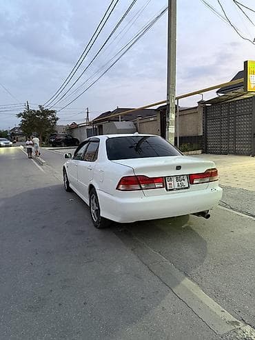 Унаа сатуу: Honda Accord: 2000 г., 1.8 л, Автомат, Бензин, Седан — 4