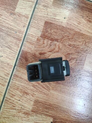 авто богажник: Toyota Windom 10 кнопки, Тойота Виндом 10 Кнопки открытия багажника — 4