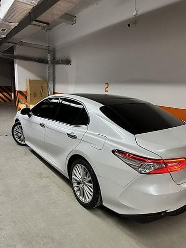 партроник: Toyota Camry: 2018 г., 2.5 л, Автомат, Бензин — 3