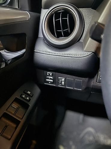 corolla 2016: Toyota RAV4: 2016 г., 2.5 л, Автомат, Бензин, Кроссовер — 6