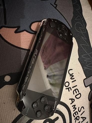 Продаю PSP 1006 Состояние отличное Флешка, чехол и зарядное