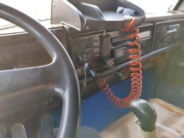 бобкат погрузчик: Грузовик, Камаз — 5