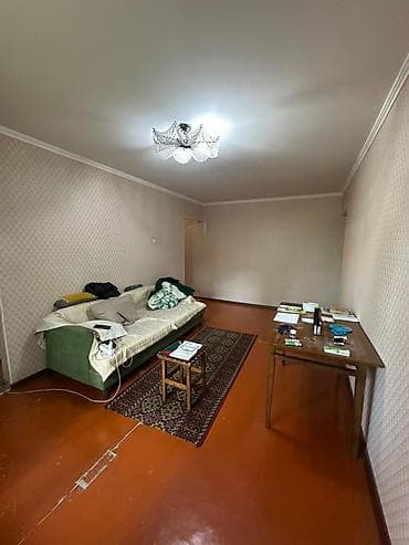 Квартиры: 3 комнаты, 58 м², 104 серия, 1 этаж, Старый ремонт — 4