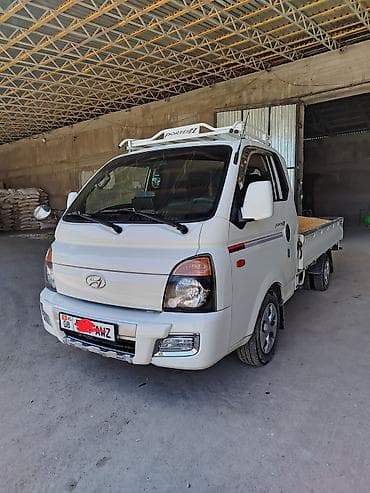 Транспорт: Hyundai Porter: 2017 г., Дизель — 2