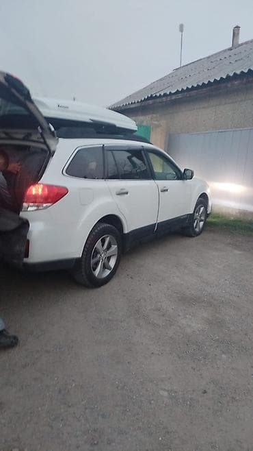 Subaru Outback: 2013 г., Универсал — 3