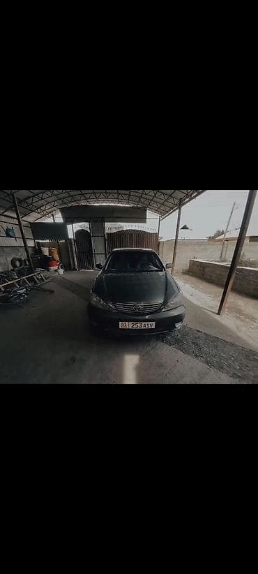 Toyota Camry: 2002 г., Автомат, Газ, Седан — 1