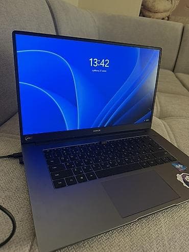 стол холодильник: HONOR MagicBook (серия) 15" - Экран с тонкими рамками, матовая — 4