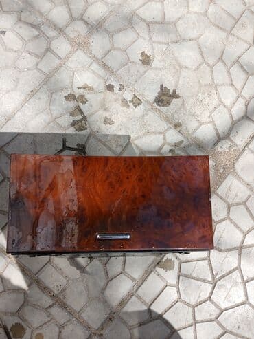 Продам полочку родную на Хонда Инспайр 5 года. Оригинал в идеальном