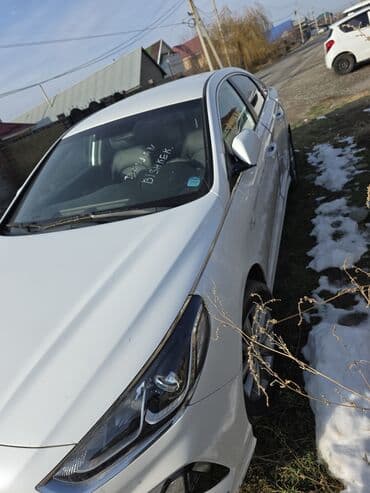 купить малибу в бишкеке: Белый седан с современным дизайном и выразительной оптикой. Основные — 1