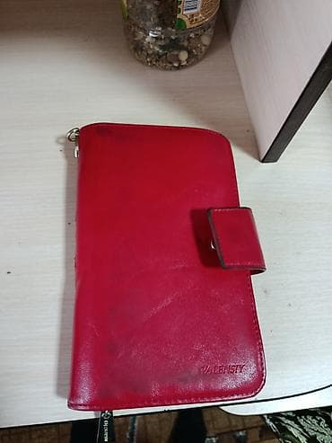 брендовые кошельки: Яркий женский кошелёк-клатч красного цвета. Особенности и — 5