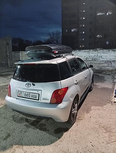 tir: Toyota Ist: 2005 г., Автомат, Бензин, Хэтчбэк — 2