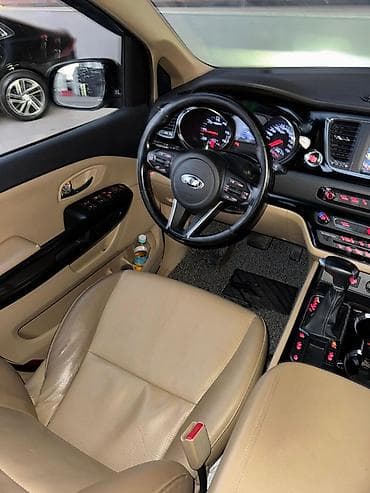 kia mo: Kia Carnival: 2019 г., 2.2 л, Автомат, Дизель, Минивэн — 10