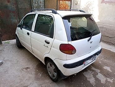 айнек авто: Daewoo Matiz: 1999 г., Кол менен иштөөчү, Бензин, Хетчбек — 4