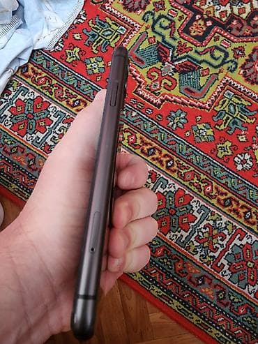 iphone s7: IPhone 11, Б/у, 128 ГБ, Черный, Чехол — 9
