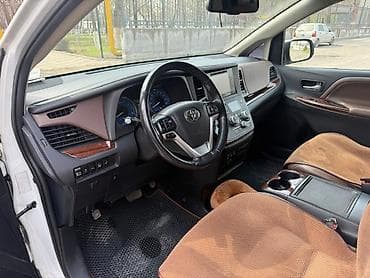 ижара авто: Toyota Sienna: 2017 г., 3.5 л, Автомат, Бензин, Вэн/Минивэн — 4