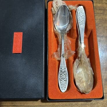 серебро ложки: Набор столовых ложек в подарочном футляре. - Комплектация: 6 столовых — 2