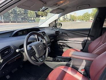 гибрид цена: Toyota Prius: 2019 г., 1.8 л, Вариатор, Гибрид, Хэтчбэк — 5