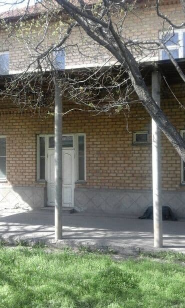 комната кара жыгач: Үй, 220 кв. м, 7 бөлмө, Менчик ээси, Косметикалык оңдоо — 1