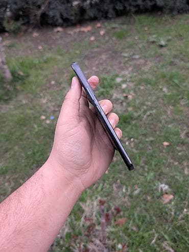 Мобильные телефоны: Samsung Galaxy S22 Plus, Б/у, 256 ГБ, цвет - Черный, 2 SIM — 3