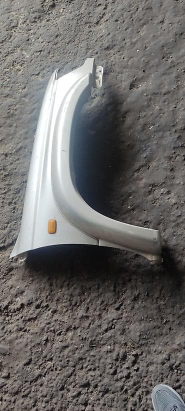 surf: Переднее правое Toyota, 2002 г., Б/у, Оригинал — 2