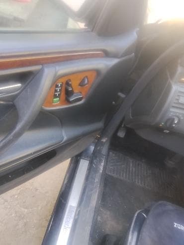 бампер w210 рестайлинг: Mercedes-Benz E-Class: 2001 г., 3.2 л, Типтроник, Бензин, Седан — 4