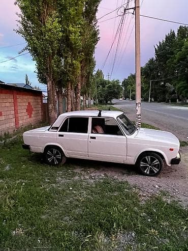 авто в такси: ВАЗ (ЛАДА) 2105: 1982 г., 1.3 л, Механика, Седан — 10