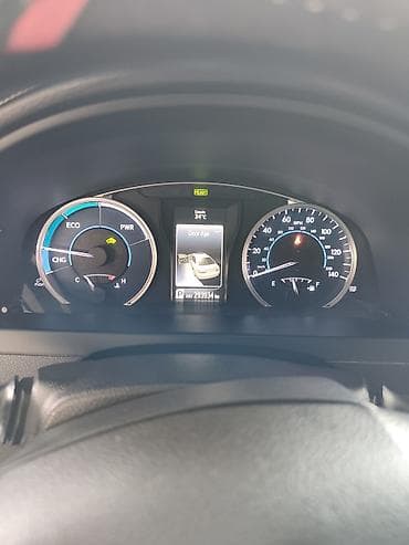 g comp: Toyota Camry: 2017 г., 2.5 л, Автомат, Гибрид, Седан — 5