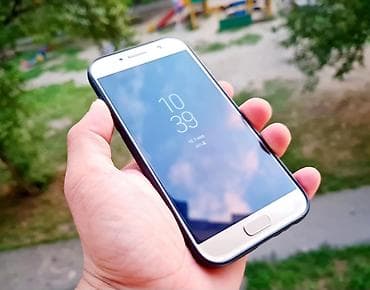 samsung a52: Samsung Galaxy A3, Б/у, 128 ГБ, цвет - Золотой, В рассрочку, 2 SIM — 3