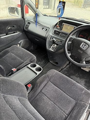 передний бампер w202: Honda Odyssey: 2002 г., 2.3 л, Автомат, Бензин, Минивэн — 9