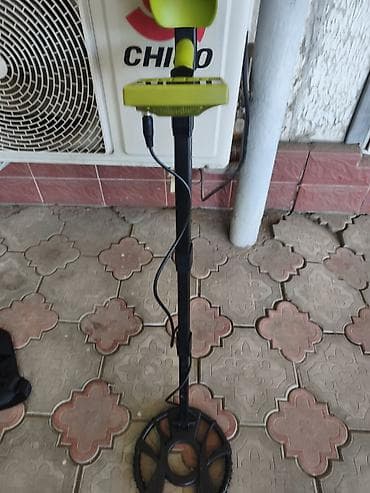 пультный машина: Металлоискатель с дисплеем и аксессуарами - Тип: грунтовый — 3