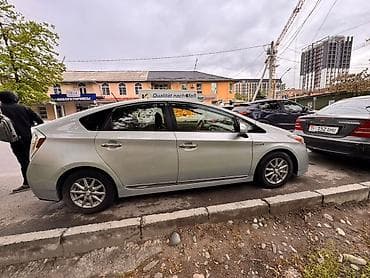 tesla pi: Toyota Prius: 2011 г., Вариатор, Гибрид, Хэтчбэк — 2