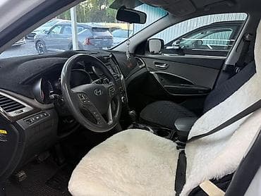 Hyundai Santa Fe: 2017 г., 2.4 л, Автомат, Бензин, Кроссовер lalafo.kg да Hyundai Santa Fe: 2017 г., 2.4 л, Автомат, Бензин, Кроссовер