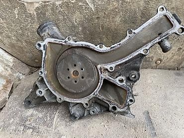 корпуса rackmount: Помпа Mercedes-Benz Б/у — 2