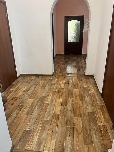 Кыймылсыз мүлк: Кеңселерди ижаралоо, 100 м², Менчик үйдө — 1
