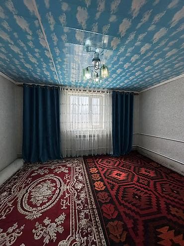 4 bedroom: 📍В Сокулуке ( нижняя зона ) продаётся дом на участке 7 соток. Об — 9
