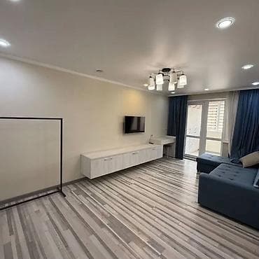 property: 1 комната, 33 м², 104 серия, 1 этаж, Евроремонт — 1