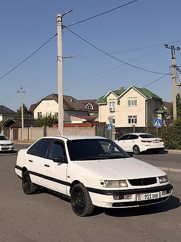 1995: Volkswagen Passat: 1995 г., 2 л, Механика, Бензин, Седан — 3