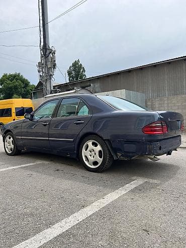 продаю аварийная авто: Mercedes-Benz E-класс AMG: 2000 г., 5.5 л, Автомат, Бензин, Седан — 6
