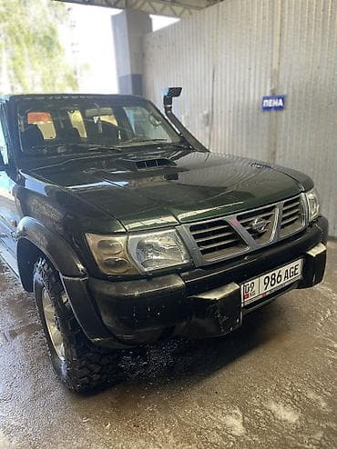 4 вд: Nissan Patrol: 2001 г., 3 л, Механика, Дизель, Внедорожник — 3