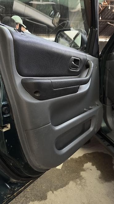обшивка дверей на гольф 4: Honda CR-V: 1999 г., 2 л, Механика, Бензин, Кроссовер — 7