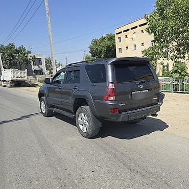 Toyota 4Runner: 2003 г., 4 л, Автомат, Бензин, Внедорожник at lalafo.kg Toyota 4Runner: 2003 г., 4 л, Автомат, Бензин, Внедорожник