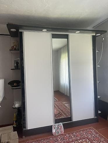 люстра сатылат: Купе шкаф, Күзгүсү менен — 2